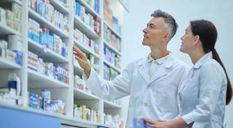 Why Choose a Pharmacy Assistant Program for a Fast-Track Healthcare Job?