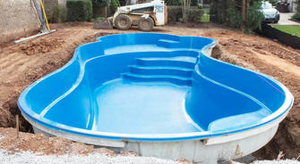 Eco-Friendly Choice: Why Fiberglass Pools Are the Best Companion for a Green Lifestyle